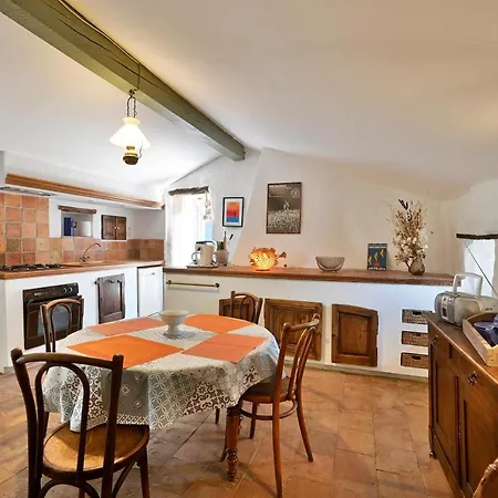 Pina - Avec Piscine Partagee Apartamento *